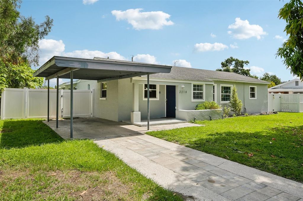 2214 23RD AVENUE W, Bradenton, FL 34205