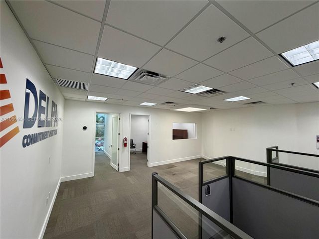 7500 NW 25th St 205, Miami, FL 33122