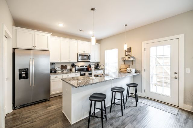 2422 Sayerville Ave, Old Hickory, TN 37138