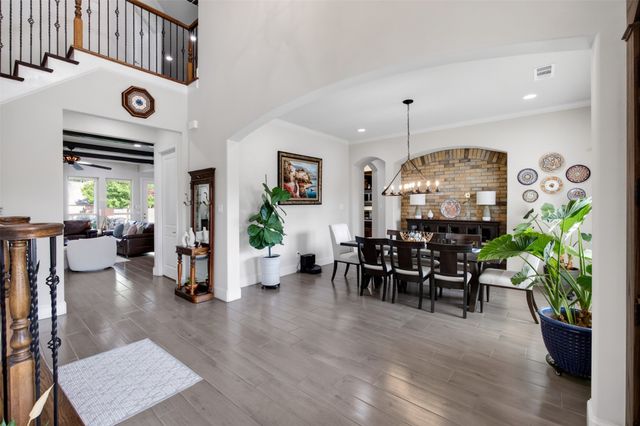 1100 Stone Ridge Lane, Desoto, TX 75115
