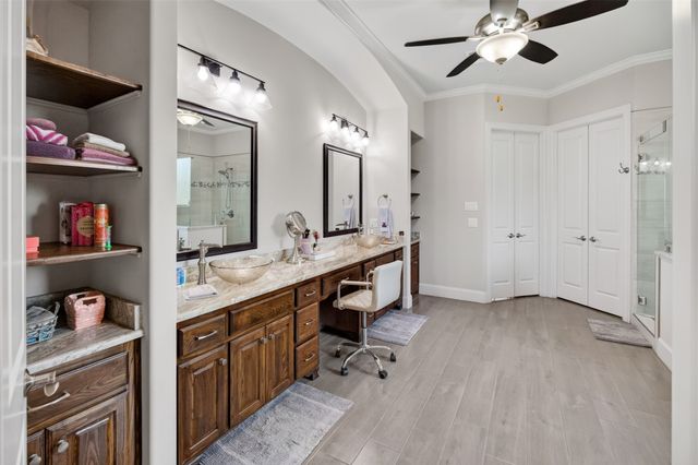 1100 Stone Ridge Lane, Desoto, TX 75115