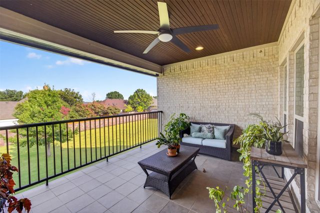 1100 Stone Ridge Lane, Desoto, TX 75115