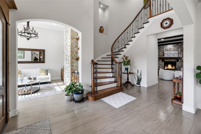 1100 Stone Ridge Lane, Desoto, TX 75115