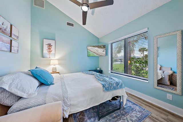 8422 SE Quail Ridge Way, Hobe Sound, FL 33455