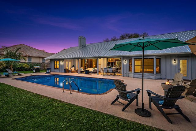 8422 SE Quail Ridge Way, Hobe Sound, FL 33455