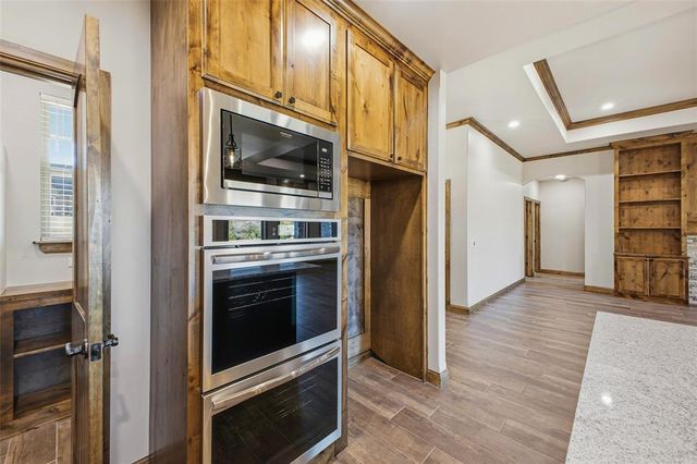 981 County Street 2984, Blanchard, OK 73010