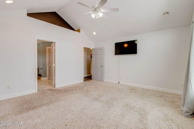 2230 N Dixie Highway, Lima, OH 45801