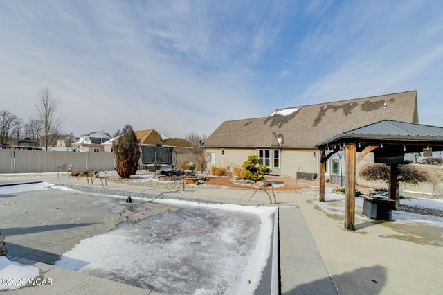 2230 N Dixie Highway, Lima, OH 45801