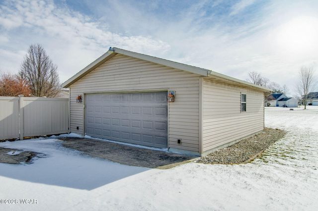 2230 N Dixie Highway, Lima, OH 45801