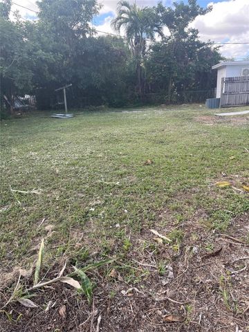 6118 Funston Street, Hollywood, FL 33023