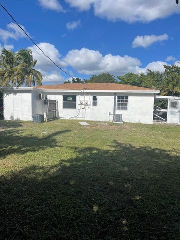 6118 Funston Street, Hollywood, FL 33023