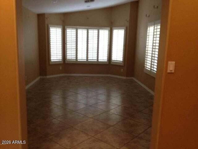 2713 E VERBENA Drive, Phoenix, AZ 85048