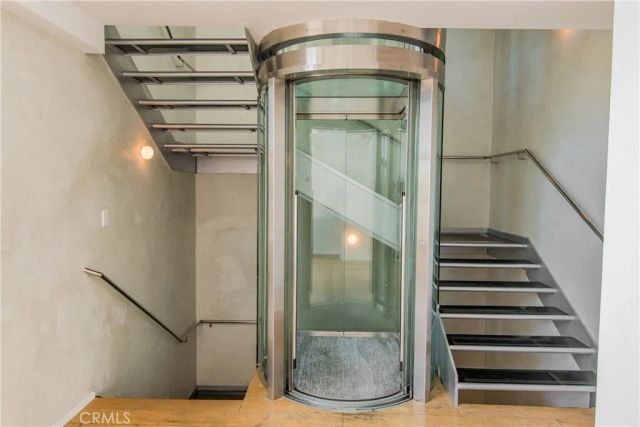 11 Marine Terrace 3, Santa Monica, CA 90401
