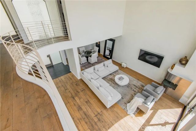 11 Marine Terrace 3, Santa Monica, CA 90401