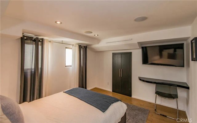 11 Marine Terrace 3, Santa Monica, CA 90401