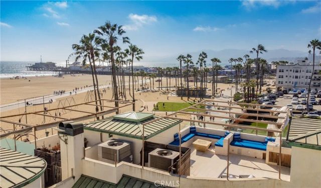 11 Marine Terrace 3, Santa Monica, CA 90401