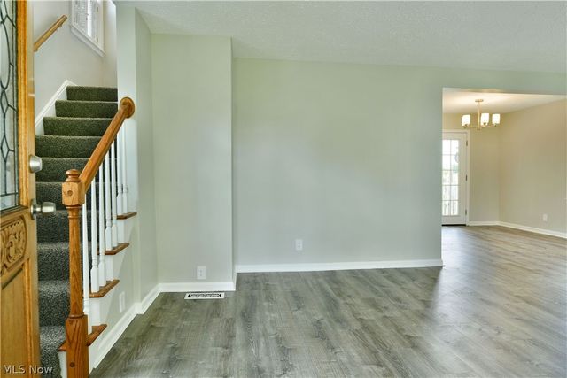 1246 Atlantic Street NE, Warren, OH 44483