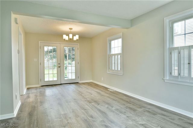 1246 Atlantic Street NE, Warren, OH 44483