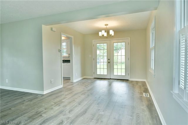 1246 Atlantic Street NE, Warren, OH 44483