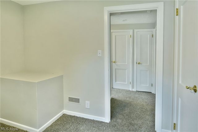 1246 Atlantic Street NE, Warren, OH 44483