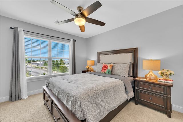 614 SW 5th Street, Bentonville, AR 72712