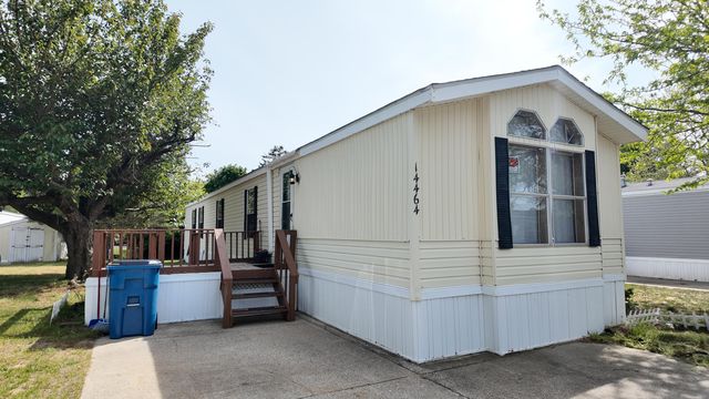 14464 Lemontree Lane, West Olive, MI 49460