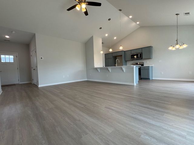 603 Shallow Cove Dr., Conway, SC 29527