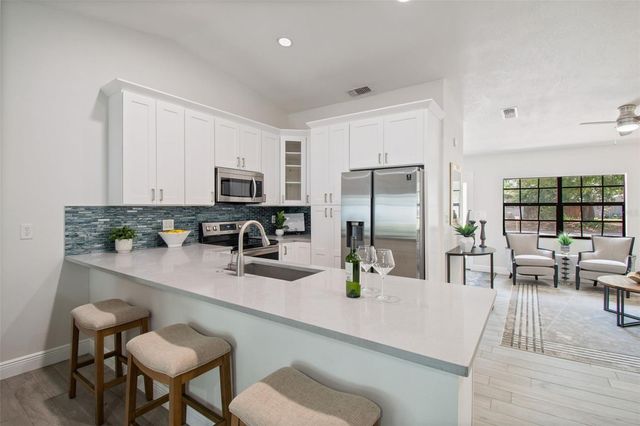 4201 W WYOMING AVENUE, Tampa, FL 33616