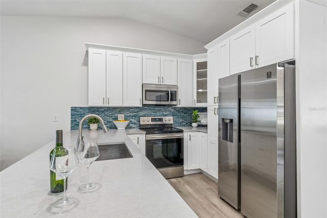 4201 W WYOMING AVENUE, Tampa, FL 33616