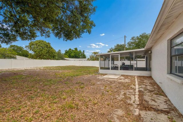 4201 W WYOMING AVENUE, Tampa, FL 33616
