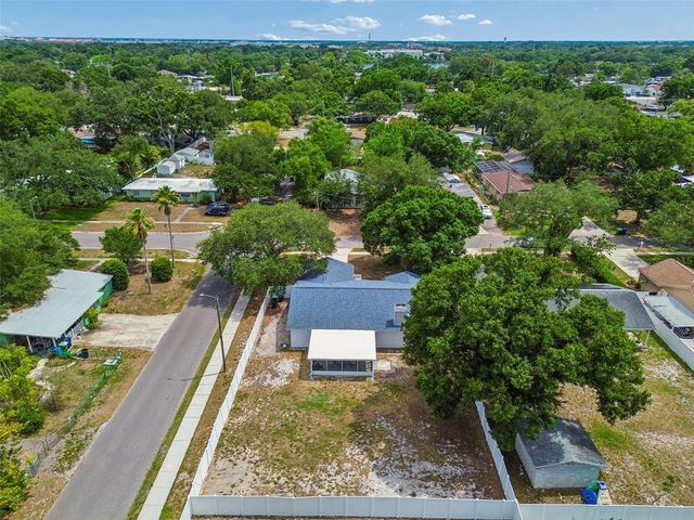 4201 W WYOMING AVENUE, Tampa, FL 33616