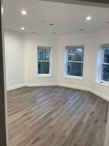 6141 S Eberhart Avenue, Chicago, IL 60637