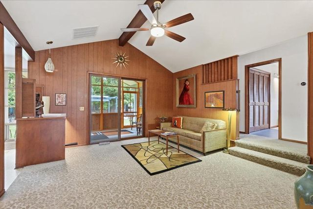 729 Dearholt Road, Madison, WI 53711