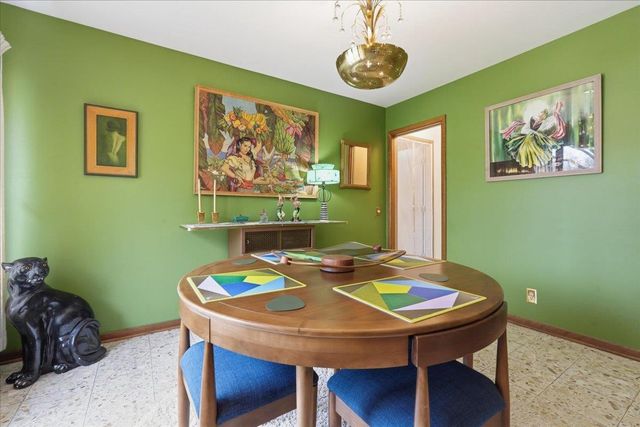 729 Dearholt Road, Madison, WI 53711