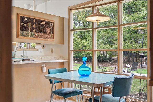 729 Dearholt Road, Madison, WI 53711