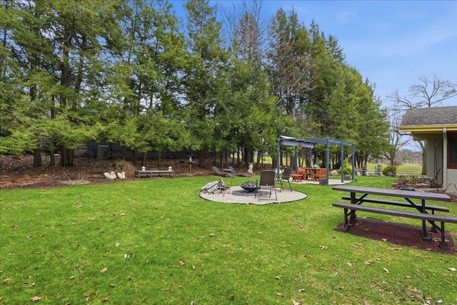 729 Dearholt Road, Madison, WI 53711