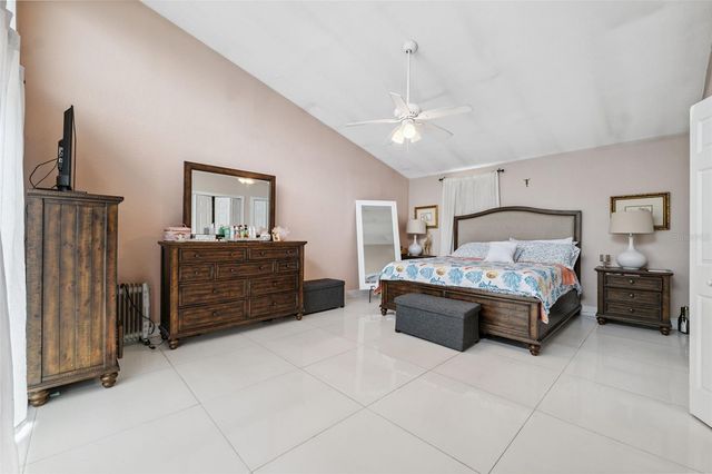 4527 REDCOAT DRIVE, Wesley Chapel, FL 33543