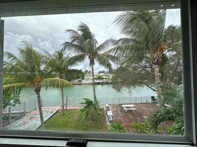 1289 Marseille Dr 50, Miami Beach, FL 33141