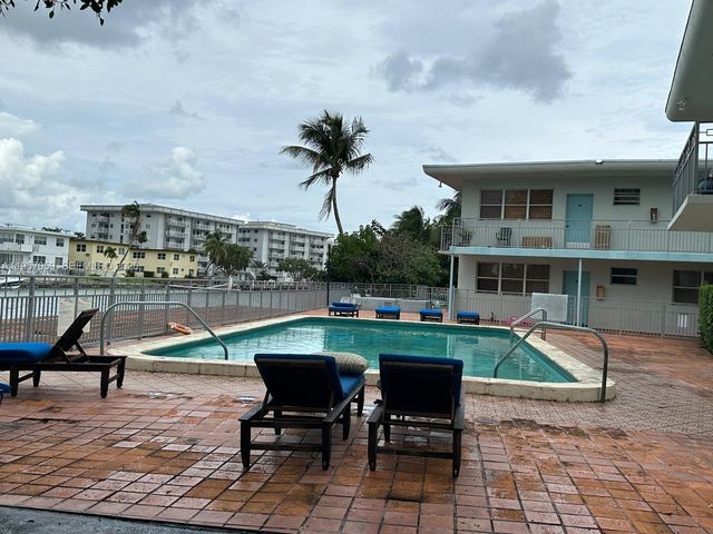 1289 Marseille Dr 50, Miami Beach, FL 33141