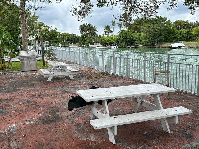 1289 Marseille Dr 50, Miami Beach, FL 33141