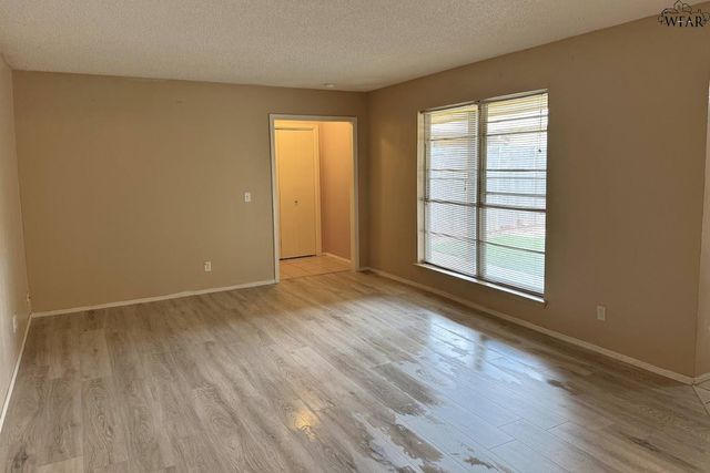 1901 WENONAH AVENUE, Wichita Falls, TX 76309
