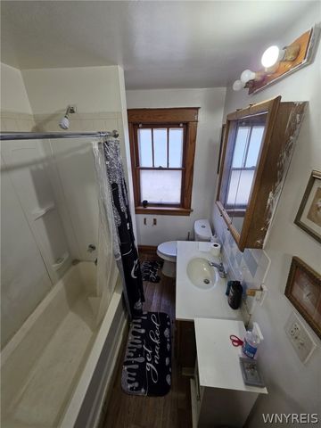 1841 South Avenue, Niagara Falls, NY 14305