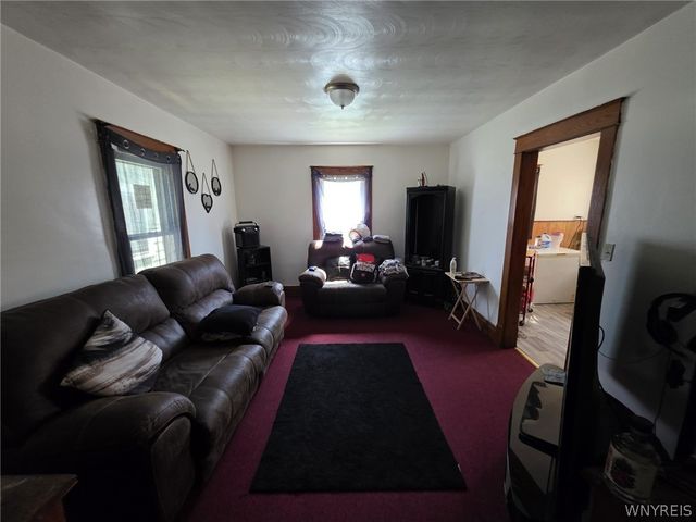 1841 South Avenue, Niagara Falls, NY 14305