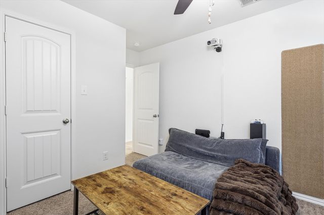 5325 Brentlawn Drive, Fort Worth, TX 76179