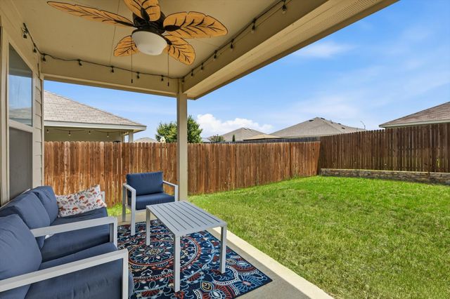 5325 Brentlawn Drive, Fort Worth, TX 76179