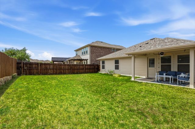 5325 Brentlawn Drive, Fort Worth, TX 76179