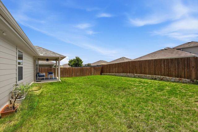 5325 Brentlawn Drive, Fort Worth, TX 76179