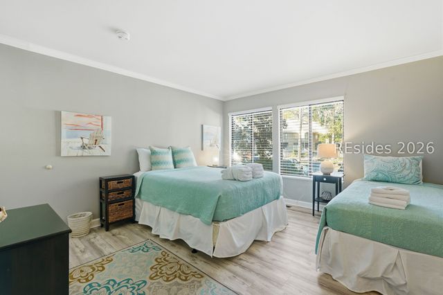 125 Shipyard Dr Apt 197, Hilton Head Island, SC 29928