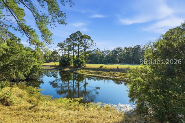 125 Shipyard Dr Apt 197, Hilton Head Island, SC 29928