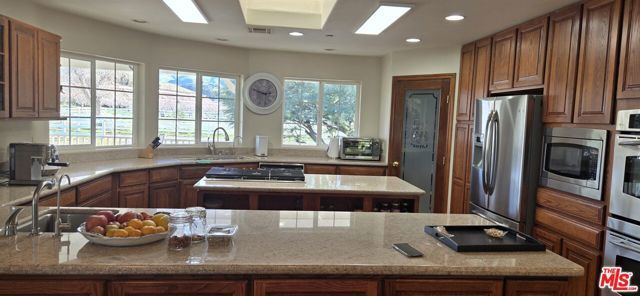36300 Sierra Highway, Palmdale, CA 93550
